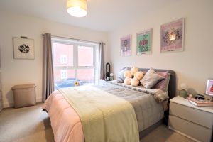 Bedroom- click for photo gallery